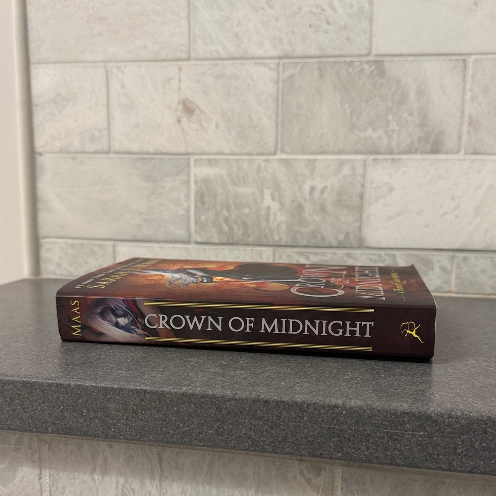 Crown of Midnight Book by Sarah J. Maas - Picture 3 of 7
